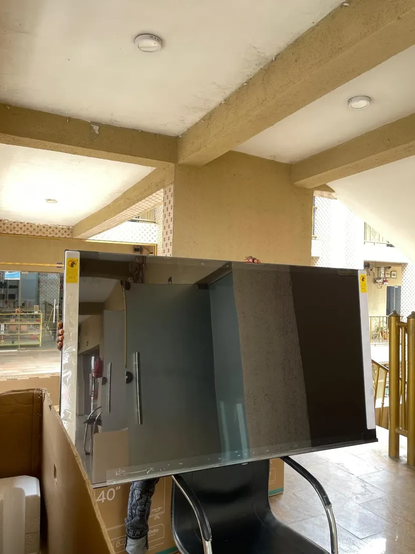 HISENSE 65INCH UHD SMART TV