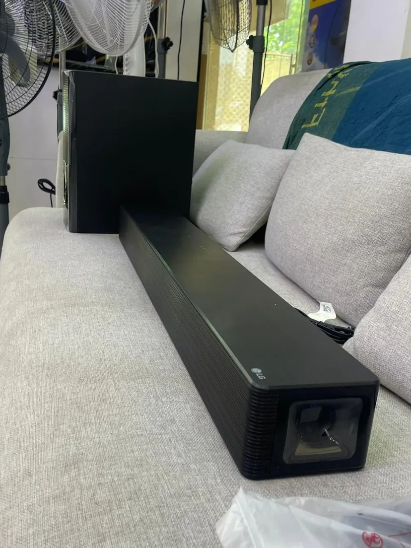 LG 600WATT SOUNDBAR