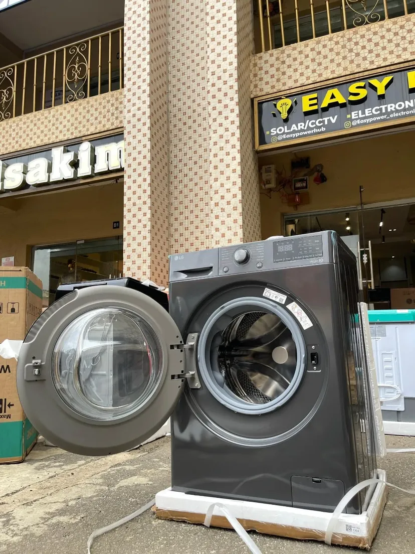 LG 9KG front load automatic washing machine